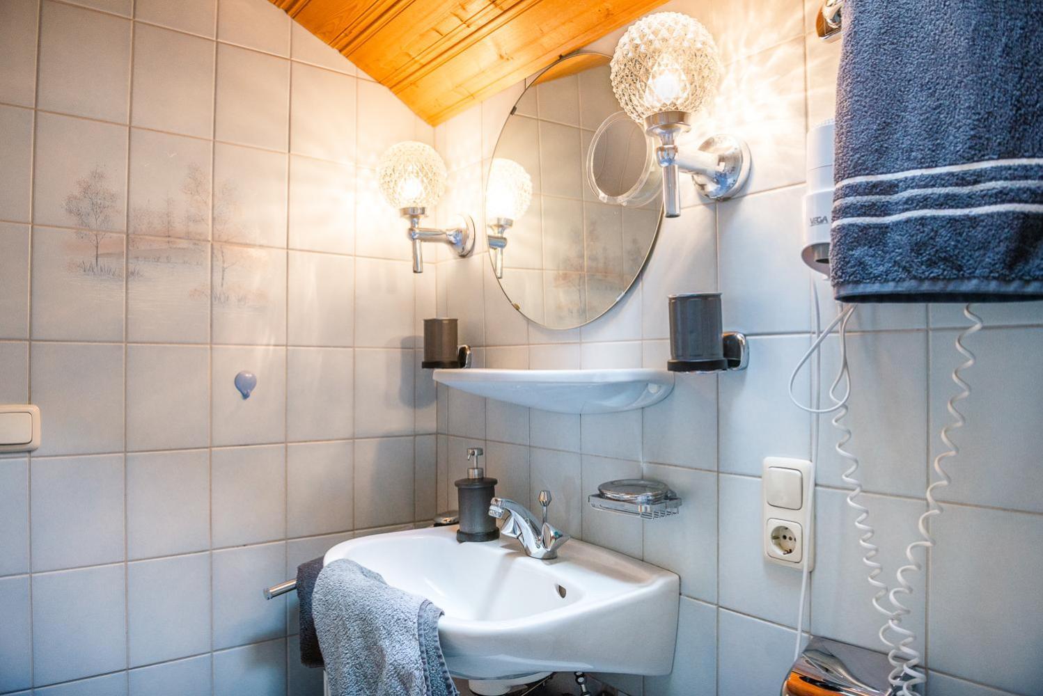 Ferienwohnung Bergfrieden Krun Room photo